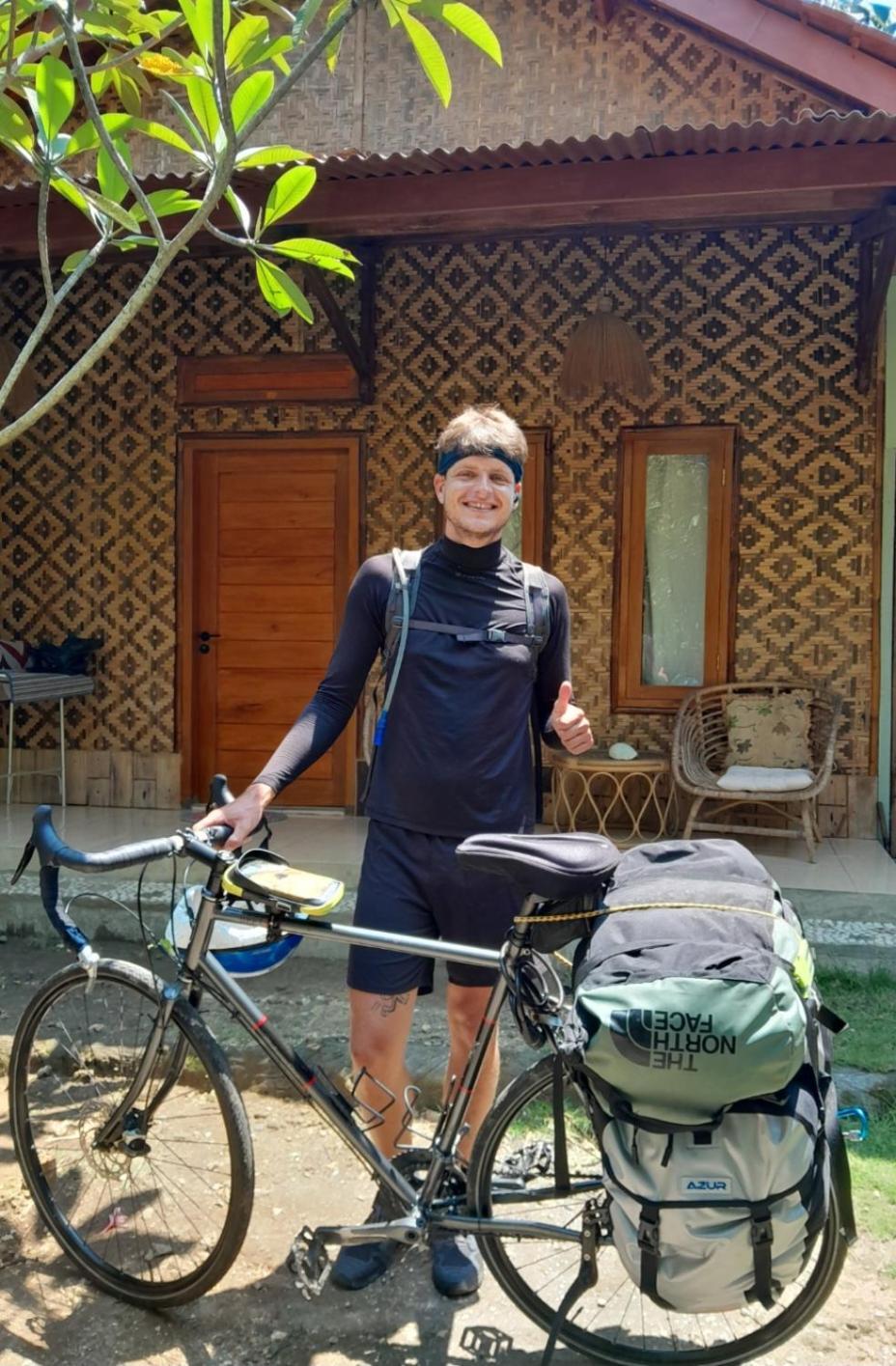 Anik Homestay & Dormy Batukaras Eksteriør bilde